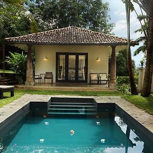 Pool Villa